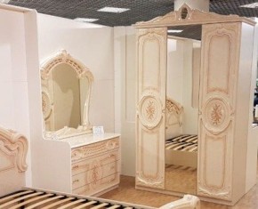 Шкаф 3-х дверный с зеркалами (01.143) Роза (беж) в Кунгуре - kungur.ok-mebel.com | фото 3