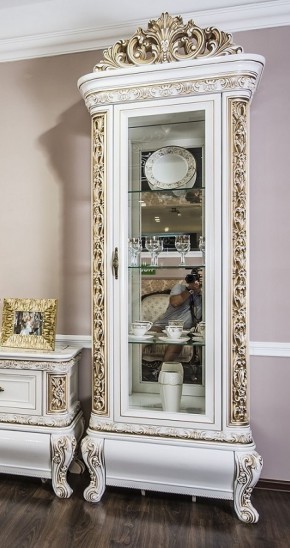 Витрина одностворчатая Алсу (белый глянец) в Кунгуре - kungur.ok-mebel.com | фото 2